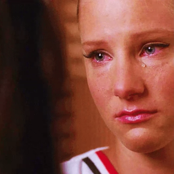 Karı koca birlikte havuza girdiler kameraları farketmediler şimdi ise ellerinde... - Resim: 1