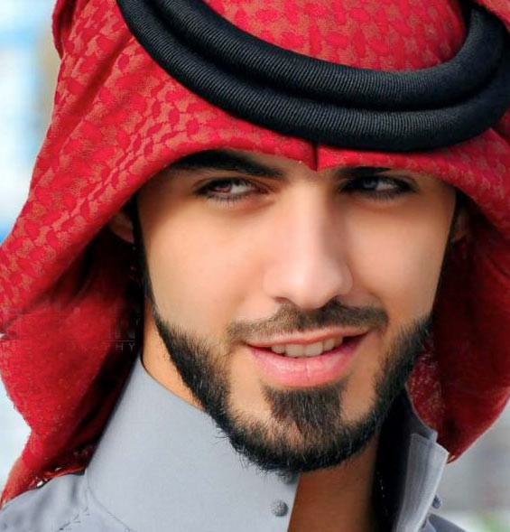 Sınır dışı edilecek kadar yakışıklı - Resim: 2