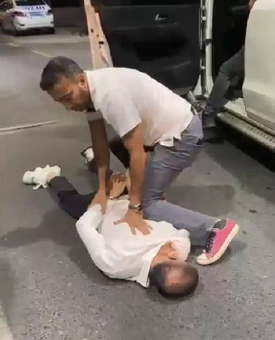 Suç örgütü lideri Ayhan Bora Kaplan, yurt dışına kaçmak üzereyken yakalandı - Resim: 1