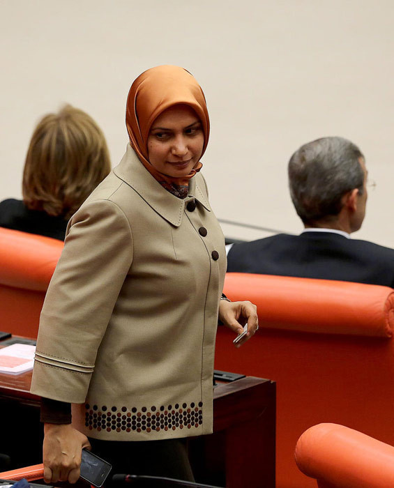 İşte Meclis'in beşinci türbanlı vekili - Resim: 3