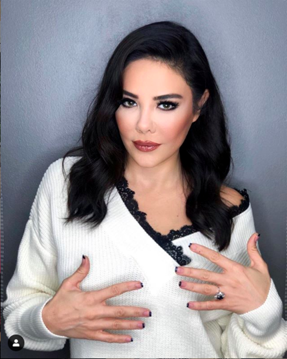 Esra Balamir kaç yaşında aslen nereli Esra Balamir evlendi mi? - Resim: 0