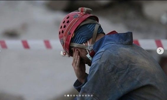 Tarkan'dan deprem sonrası teşekkür mesajı: İyi ki varsınız kahraman kurtarıcılarımız - Resim: 4