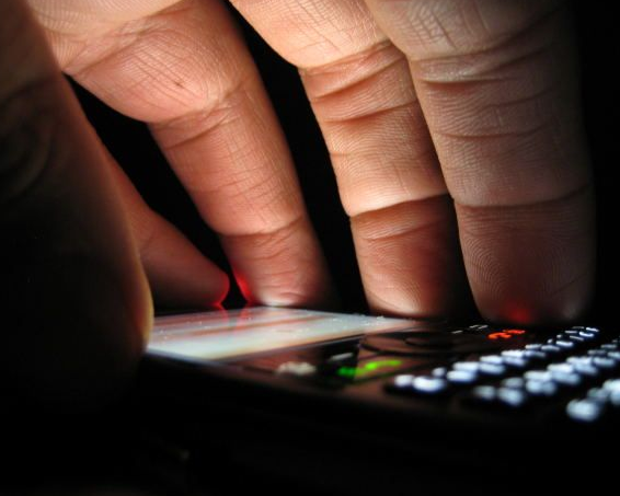 Telefonunuzun dinlendiğini nasıl anlarsınız? - Resim: 1