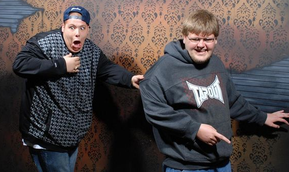 Korku dolu anlarda gülme krizini soktular - Resim: 2