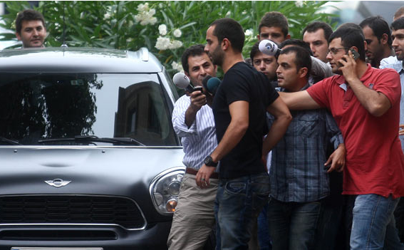 Semih adliyeden böyle ayrıldı - Resim: 4