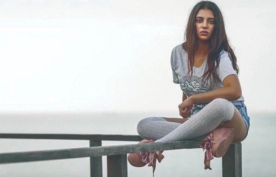 Cinsel organ fotoğraflarıyla sarsıldı genç oyuncudan 400 kez taciz şikayeti - Resim: 0