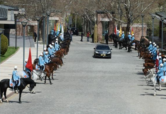 Çankaya Köşkü'nde ilk atlı tören - Resim: 1