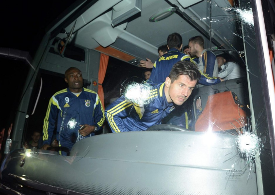 Fenerbahçe otobüsüne saldırıda yeni gelişme - Resim: 2