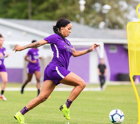 Sydney Leroux Dwyer 5.5 aylık hamileyken idmana çıktı ortalık karıştı - Resim: 2
