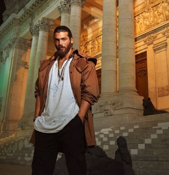 Can Yaman eski sevgilisi Demet Özdemir hakkında konuştu! Dargınlığımız yok - Resim: 1