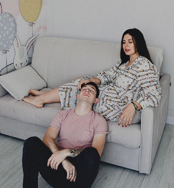 Gece yarısı kocaya ihanet! Üvey oğluyla evlendi Rus fenomen ikinci kez şaşırttı - Resim: 4