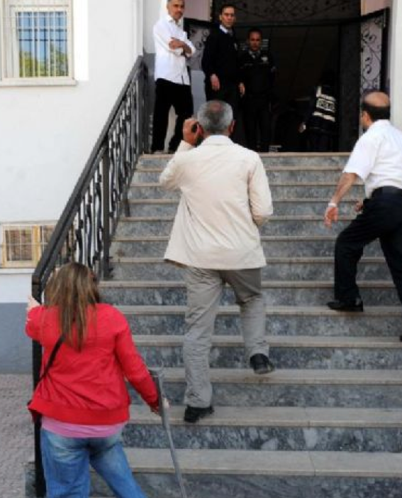 Daha sınava girmeden engele takıldılar - Resim: 4