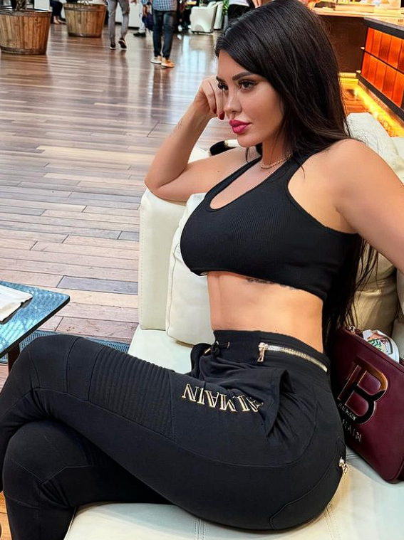 İtiraflar ağızları açık bıraktı! Ebru Polat: Oha ne sapıksınız... Hiç mi utanmanız yok! - Resim: 2