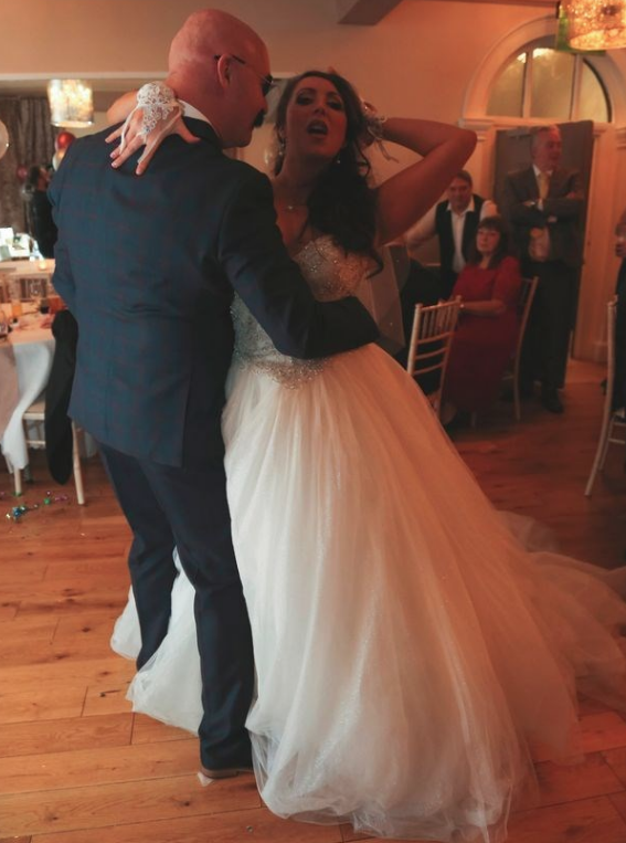 Utanç verici fotoğraf! En azılı suçlunun karısı bu halde - Resim: 3