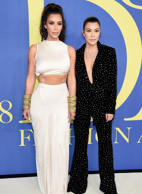 Kardashian kardeşler birbirine girdi küfürler havada uçuştu - Resim: 3