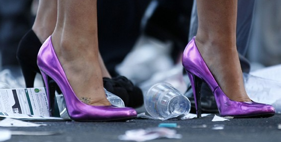 Sizce atlar mı yoksa kadınlar mı yarışıyor? - Resim: 4