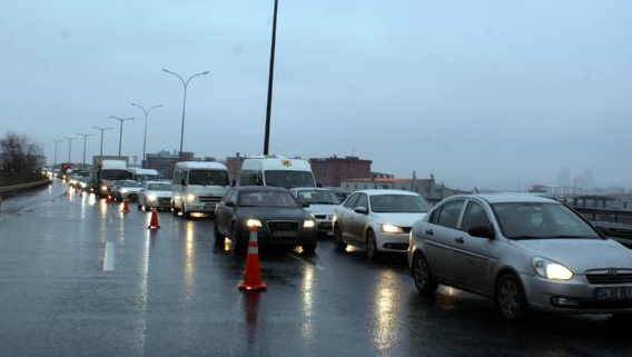 TEM'de feci kaza! - Resim: 3