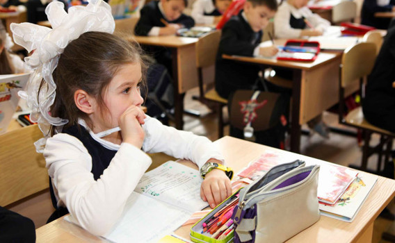 Milli Eğitim Bakanı Ziya Selçuk yeni eğitim takvimini açıkladı ara tatil geldi - Resim: 0