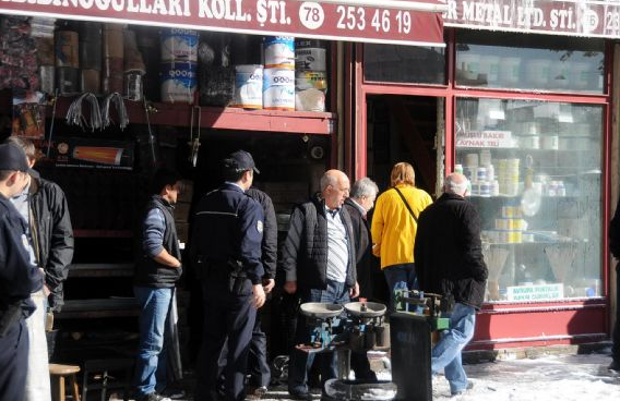 Öfkeli seyis dehşet saçtı - Resim: 1