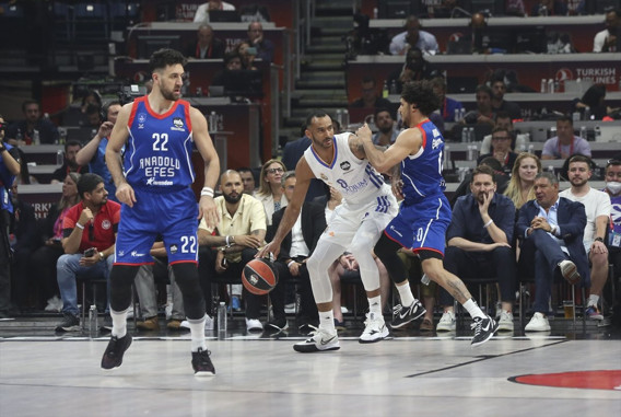 Anadolu Efes Euroleague’de şampiyon oldu - Resim: 1