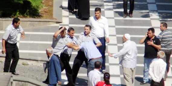 Fakıbaba'nın güvenlikleri vatandaşı hastanelik etti - Resim: 1