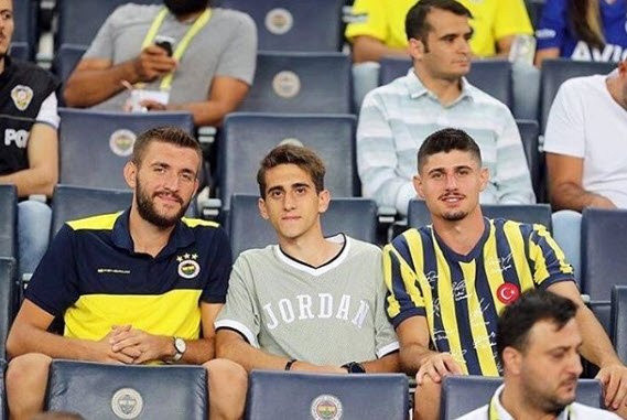 Fenerbahçe'de ikinci Merih Demiral vakası! Portekizliler Cenk Alptekin'e kancayı taktı - Resim: 2