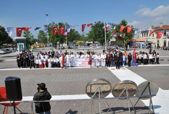 Yurttan renkli 19 Mayıs manzaraları - Resim: 2