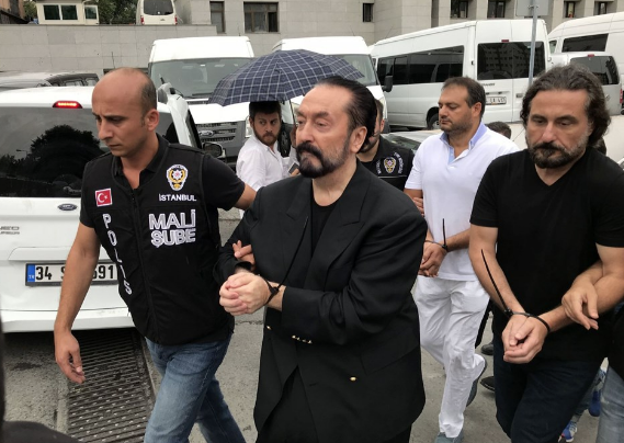 19 yıl önce ipini çekememişti! Adnan Oktar'la ilgili bomba sözler - Resim: 4