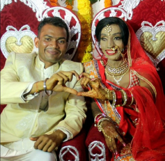 Bu aşk hikayesi Hollywood'da olmaz! Yanlış numarayı arayınca... - Resim: 3