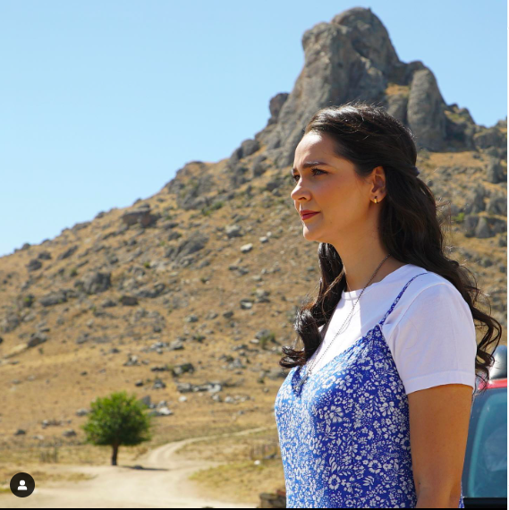 Gönül Dağı'ndan ayrıldı kendine geldi Gülsim Ali İlhan'ın fileli gömleği yıktı! - Resim: 0