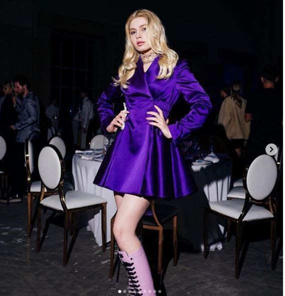 Aleyna Tilki'nin 'Yalan' single için verdiği kapak pozu 30 bin TL'ye patladı! - Resim: 1