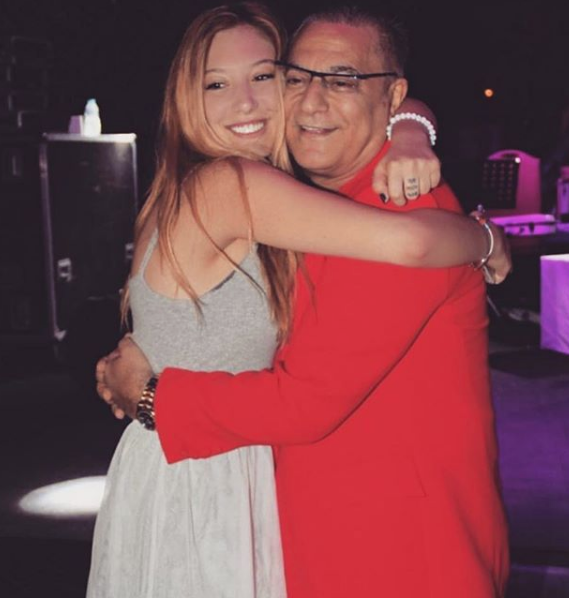 Mehmet Ali Erbil'in kızı Yasmin sosyal medyaya salladı! Sevgilisi mi?.. - Resim: 2