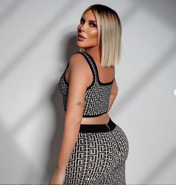 Ameliyatla kadın olan Selin Ciğerci'ye Katarlılar milyonlarca lira teklif edildi - Resim: 2