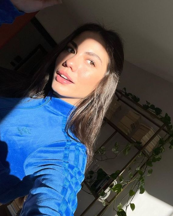 Oğuzhan Koç'un, nişanlısı Demet Özdemir'e aldığı hediyenin fiyatı dudak uçuklattı! - Resim: 3