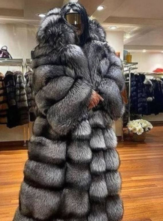 Bülent Ersoy bir saatte 8 bin 500 liralık yemek yedi - Resim: 2