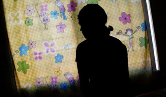 'Cin çıkaracağım' dedi babasının gözlerini bantladı genç kıza... - Resim: 4