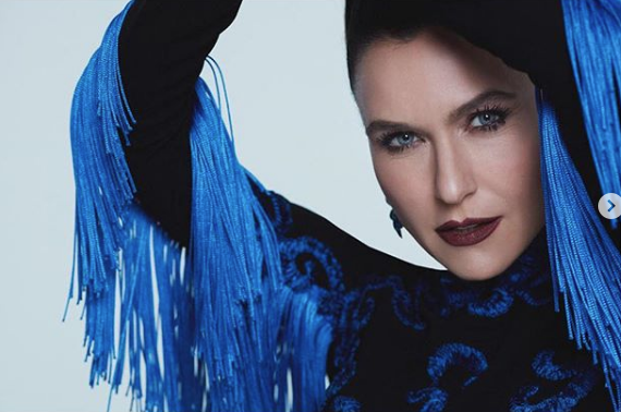 Yasak Elma dizsinin Ender'i Şevval Sam itiraf etti! Kuşlar uçar onsuz olmaz - Resim: 1