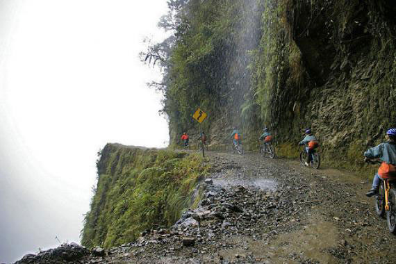 Bu yolu geçmek cesaret ister - Resim: 3