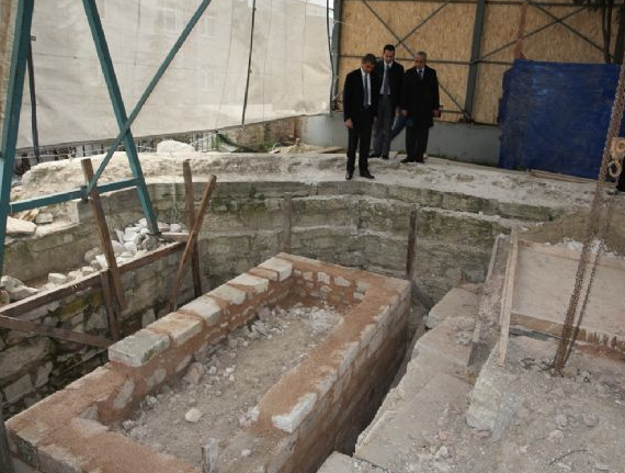 Mezarı 400 yıl sonra ortaya çıktı - Resim: 3