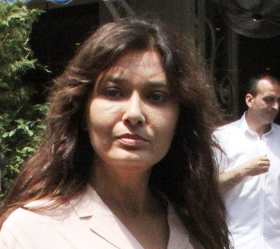 Nurgül Yeşilçay'a ne olmuş öyle? Ortalık fena karıştı - Resim: 3