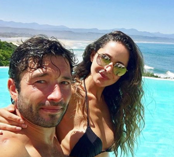 Garsonluk yaparken keşfedildi! Türk kızının peri masalı  - Resim: 3