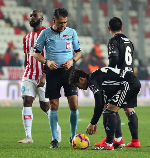 Kagawa 3 dakikada 2 gol attı dünyayı mest etti - Resim: 4