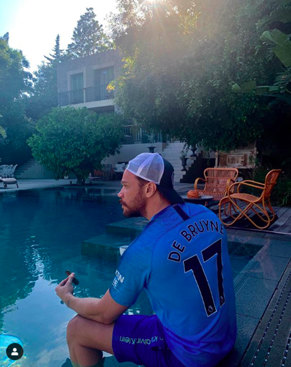 Sinan Akçıl kimdir kiminle evli karısı Burcu Kıratlı yaşı kaç? - Resim: 3