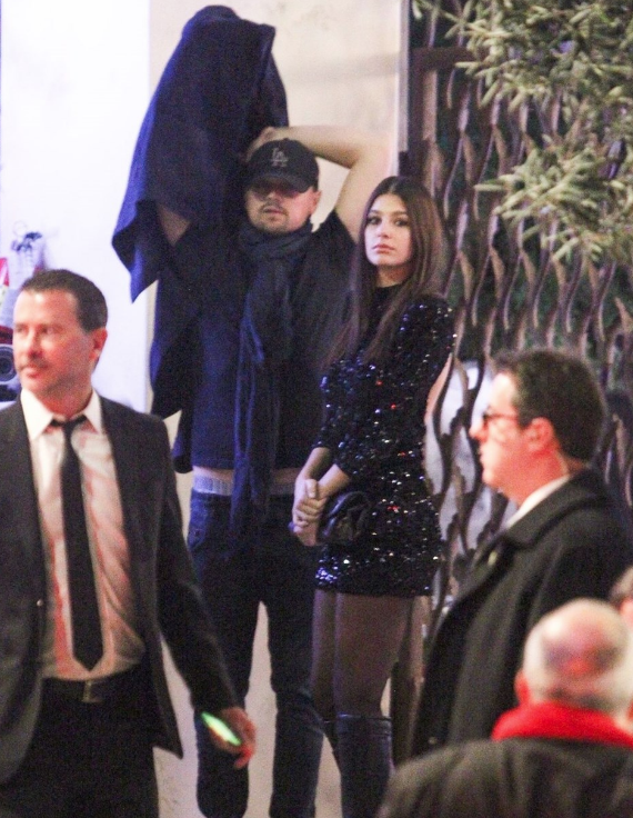 Leonardo DiCaprio 23 yaş küçük sevgilisiyle ilk kez partide - Resim: 4