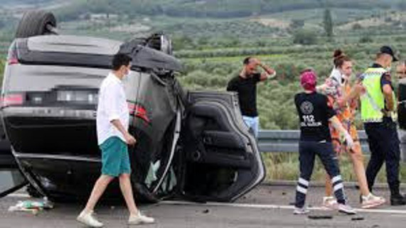 Alişan'ın arabasının markası nedir kaç para aksı kopmak ne demek? - Resim: 1