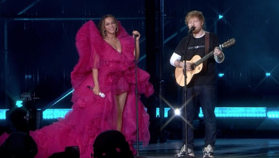 Beyonce’nin sahne kostümü dalga konusu oldu - Resim: 3