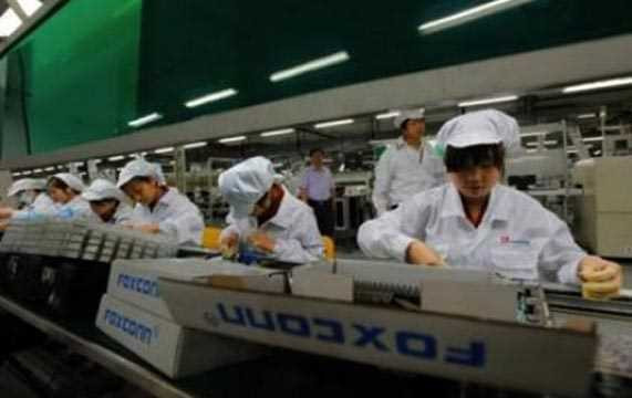 Devlet halkı zorla tatile çıkarmaya çalışıyor bakın ne yapıyor - Resim: 1