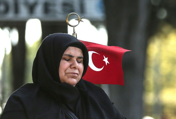 15 Temmuz Şehitliği'nde hüzünlü bayram! - Resim: 3