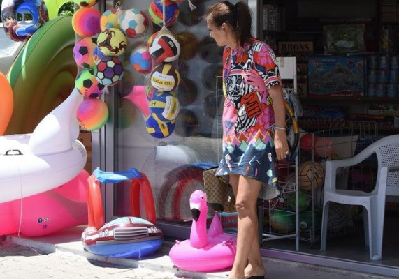 Demet Akalın'dan şaşırtan talep: Aman bu fotoğrafı vermeyin - Resim: 1