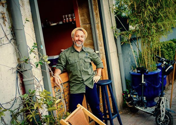 Ortalık bu skandalla sallandı masada tanıştılar tuvalette seviştiler! - Resim: 4